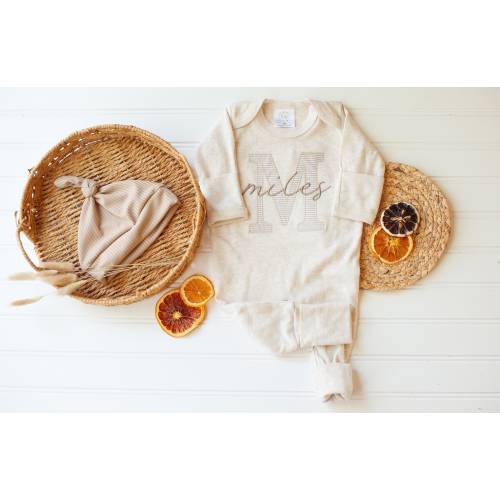 Personalized neutral baby romper and hat set, custom infant boy coming home outfit, baby shower gift, beige with footies, taupe tan