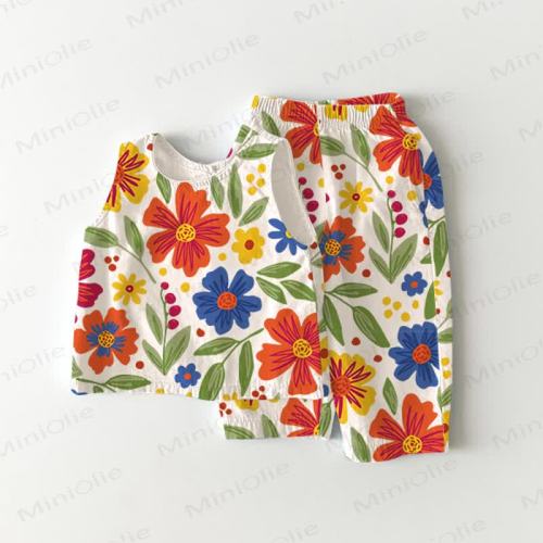 6-12 month. Baby 2-Piece Beige Flower Sleeveless Set