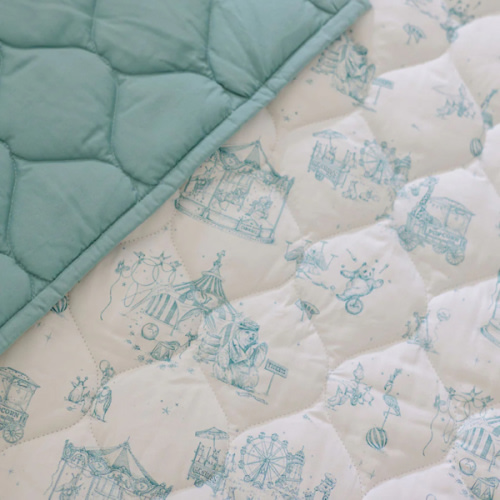 Circus Toile Quilted Playmat