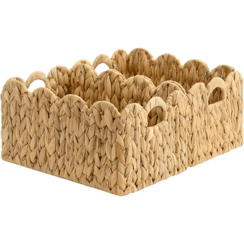 StorageWorks Wicker Scalloped Baskets, Water Hyacinth Storage Baskets with Built-in Handles, Hand-woven Basket for Organizing and Decor, 2 Pack