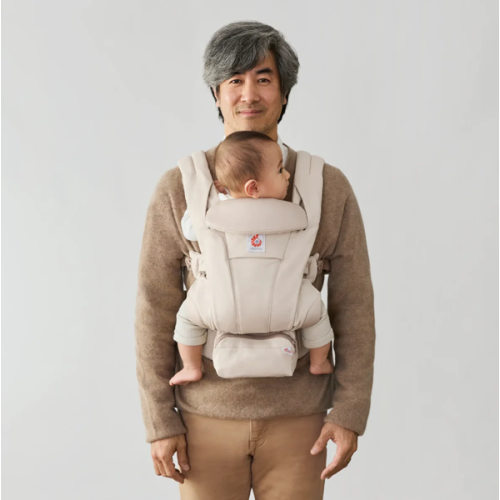 Shop Omni Deluxe Baby Carrier - NEW CARRIER | Ergobaby