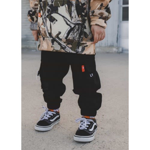 Black Cargos