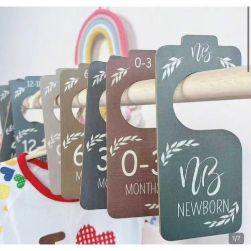 Wooden Baby Wardrobe Divider, Double-Sided Colorful Design, Suitable For Baby Room Decor, Can Separate Different Sizes Of Hangers, Ideal Gift For Christmas, Halloween, Thanksgiving | SHEIN USA