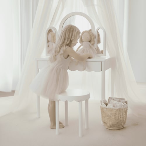 Mainstays Kids Scallop Vanity and Stool Set