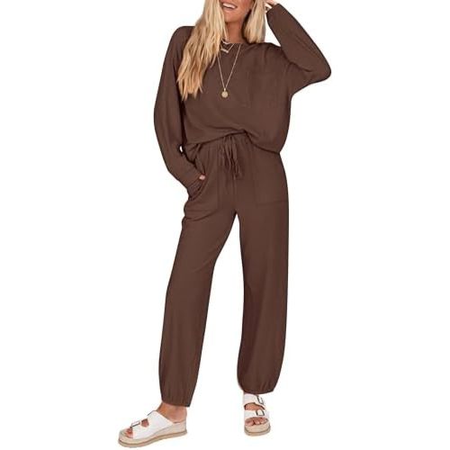 KIRUNDO Lounge Sets for Women 2025 Fall Travel Airport Outfits Ribbed Knit Tops Jogger Pants Tracksuit Postpartum Comfy Set