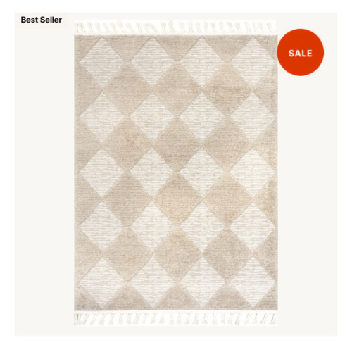 Aylin Diamond Tasseled Rug | Beige – Rugs USA - Rugs USA