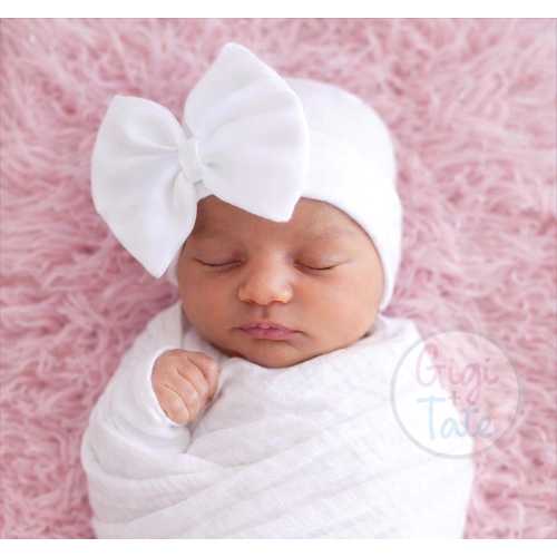 Handmade Newborn Girl Hospital Hat with Pink Bow