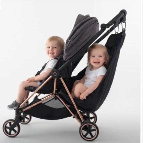 Hoppie – The Smart Extra Seat for Your Second Child