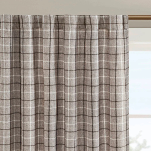 Madison Park Anaheim Plaid Rod Pocket and Back Tab Single Curtain Panel with Fleece Lining