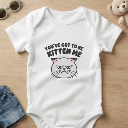 Kitten Me – Mini Mayhem