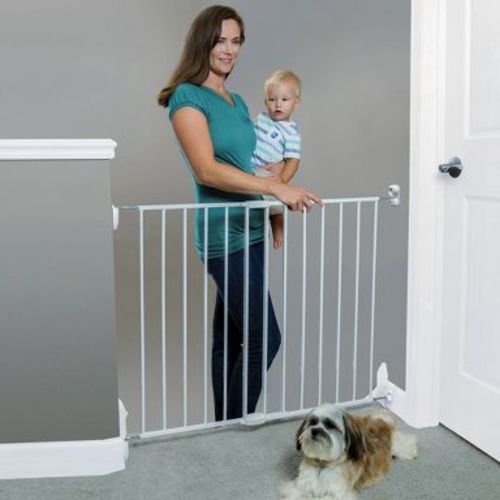 Toddleroo by North States Essential Stairway Gate - White
