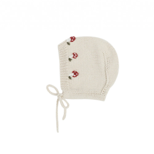 Crochet Mushroom Bonnet · Minicoton