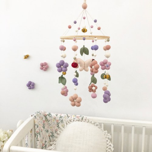 Sweet garden dreams mobile with leaves, flower mobile, girls room mobile. Bee , lady beetle, Butterfly, flower mobile.