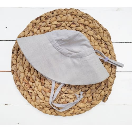 Beach Umbrella Bonnet – Olive and Cradle