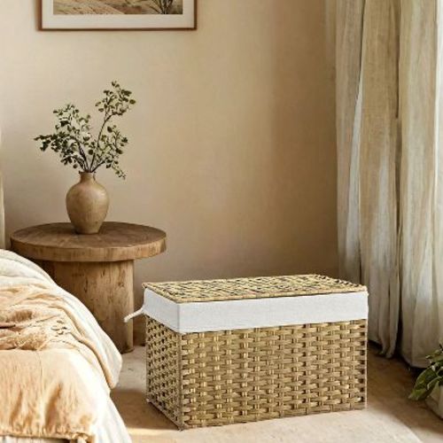 Natural Storage Basket with Lid, 27.7 Gallon (105L) Woven Blanket Bin. Equipped with handles, removable liner, and a metal frame.