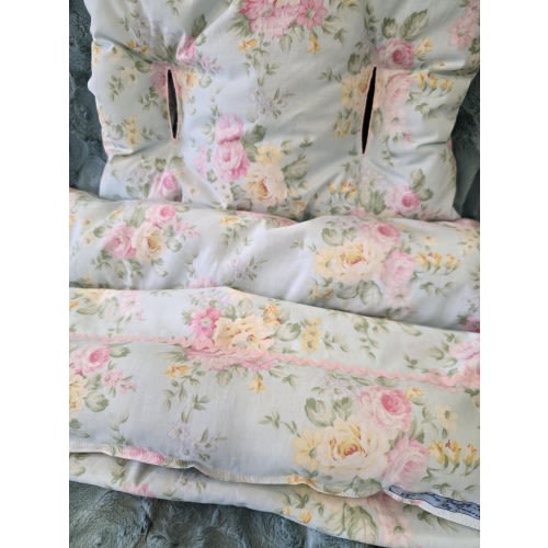Floral Roses Shopping Cart Cover: Padded Comfort, Handmade