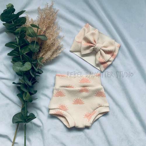 Neutral Rainbow Baby Bummies & Head Wrap Bow | Rainbow Bummies | Baby shorts | Boho Style
