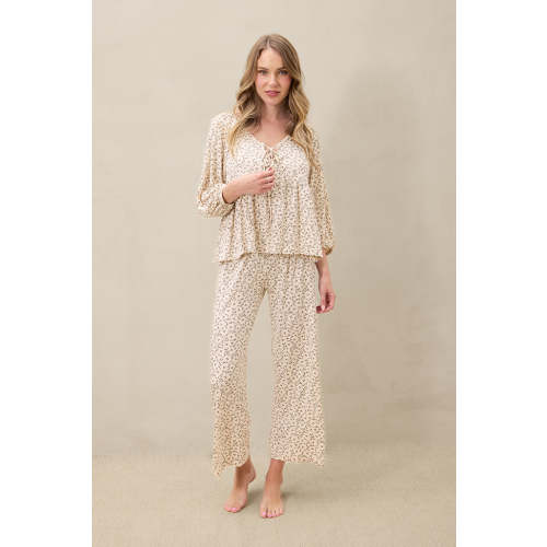 Petite Fleurs Women’s Sleep Set