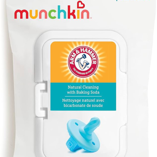 Munchkin Arm & Hammer Pacifier Wipes - Safely Cleans Breast Pump Parts and Feeding Essentials for Baby and Toddler, 1 Pack, 36 Wipes