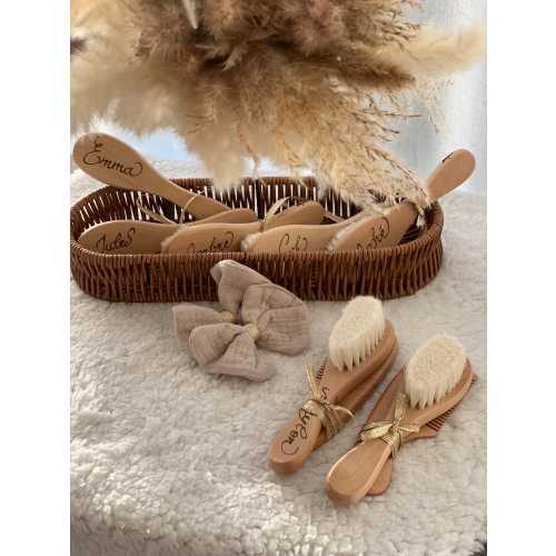 Baby brush and comb set