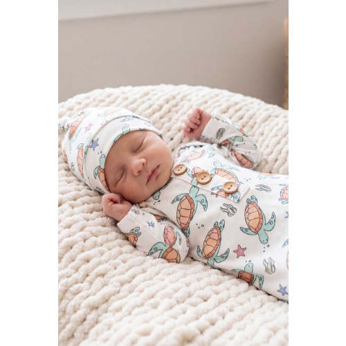Newborn Baby Knot Gown & Hat Set in Turtley Rad | Caden Lane