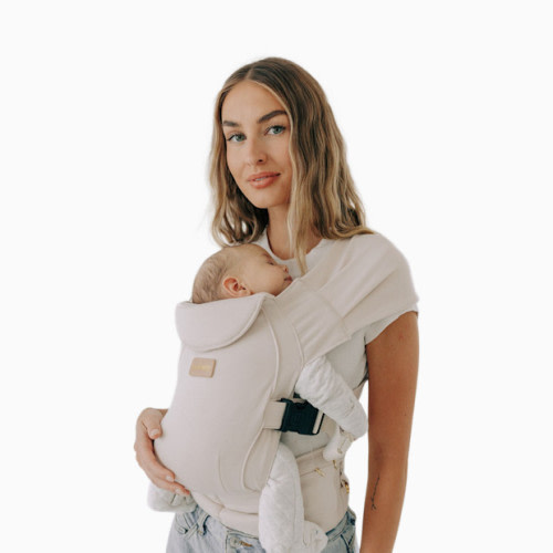 The Pearl Newborn Carrier - Cream