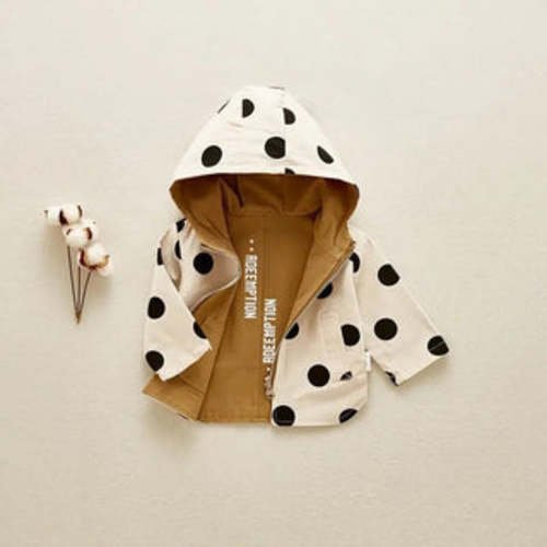Reservable Hooded Polka Dot Trench Coat | RYAN AND REMI