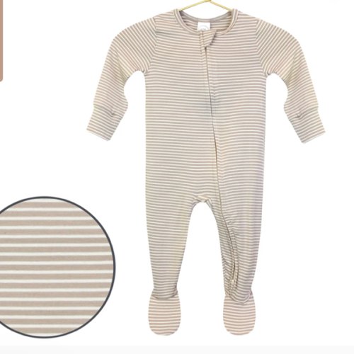 Banks Zipper Footies