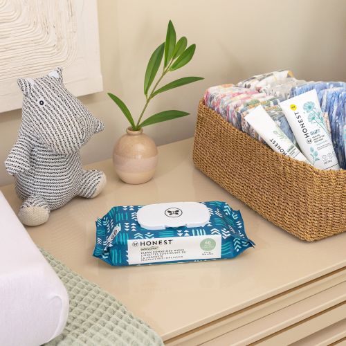 Unscented Plant-based* Clean Conscious™ Baby Wipes