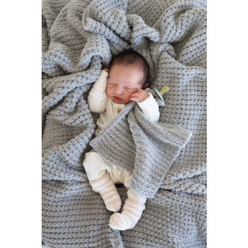CuddleLane™ Luxe Waffle Blankets in Moon | Caden Lane