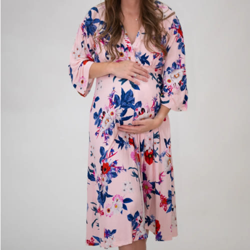Amelia Labor & Postpartum Gown in Blush Floral – Lila