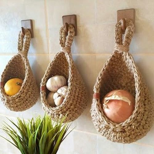 3Pcs Wall Hanging Baskets, Jute Eco Hanging Basket Cotton Teardrop Hanging Baskets, Cotton-flax Vegetable Fruit Organizer, Teardrop Hanging Container for Kitchen Produce Storage, Keep Vegetable Fresh