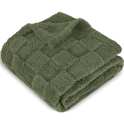 HOMRITAR Baby Blanket for Boys Girls 3D Fleece Fluffy Fuzzy Baby Blanket with Chessboard Grid Design for Toddler Infant Soft Warm Cozy Newborn Blanket 30 x 40 Inches Olive Green