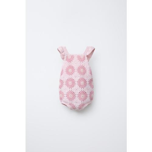 FLORAL CROCHET KNIT ROMPER - Light pink | ZARA United States