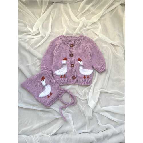 Goose Embroidered Baby Sweater Set: Hand-Knitted Bonnet & Cardigan