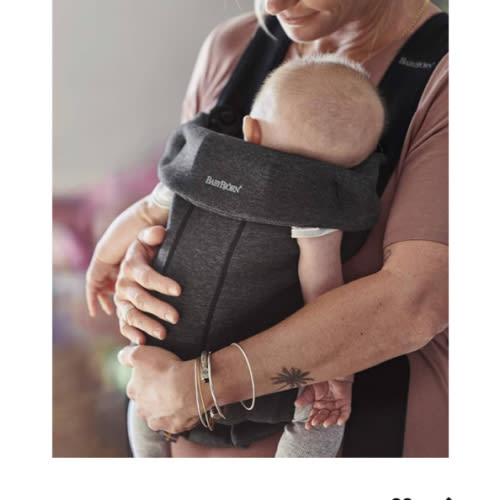 BabyBjörn Baby Carrier Mini, Charcoal Gray, 3D Jersey | Infant Carrier (7-25 lbs), Ergonomic, Easy-to-Use