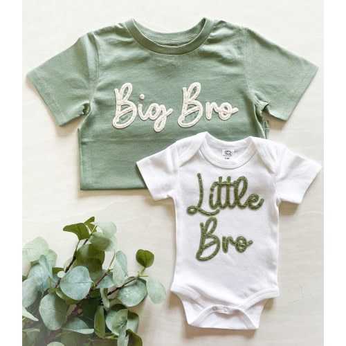 SIBLING MATCHING OUTFIT - Big Bro Tee - Little Bro Onesie® - Hand Embroidered - Personalized Sibling Shirts - Baby Announcement