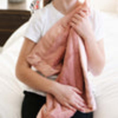 SATIN BORDER MINI BLANKETS | Saranoni