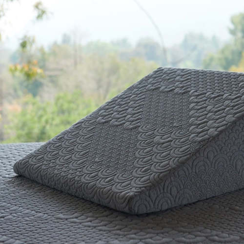 Foam Wedge Pillow | Brentwood Home