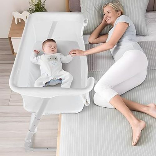 Cowiewie Bassinet Bedside Sleeper, Baby Bassinets Higher Place on Bed, 5-Position Adjustment Baby Crib, Breathable 360° All-Around Mesh Sides Bedside Bassinet, Height(37.4"-41.3")