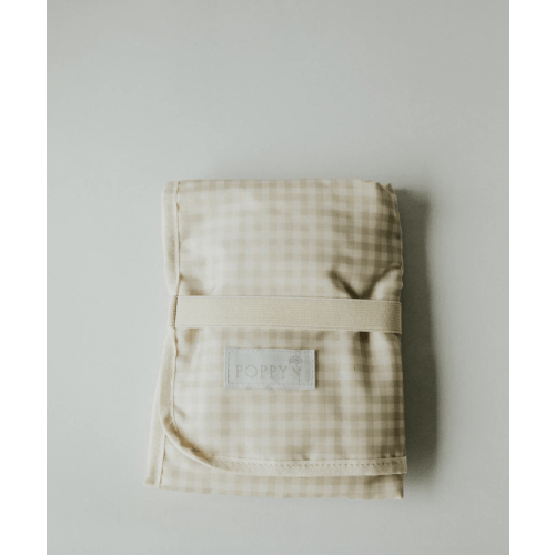 Wipe-clean changing mat (Gingham)