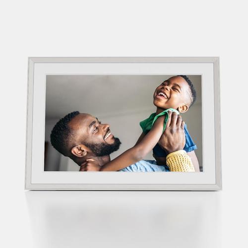 Carver Clay with White Mat - Smart HD Digital Picture Frame | Aura