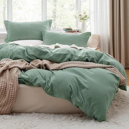 Bedsure Sage Green Duvet Cover Queen Size Only - Prewashed Cotton-Like Extra Soft All Season Bedding, Includes 1 Duvet Cover 90x90 Inches with Zipper Closure, Comforter Not Included