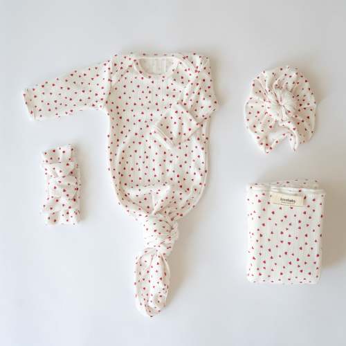 Newborn Bundle in Love Bug