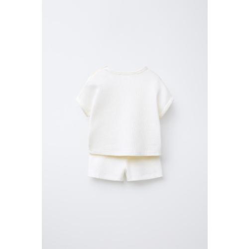 WAFFLE T-SHIRT AND BERMUDA SET - Oyster-white | ZARA United States