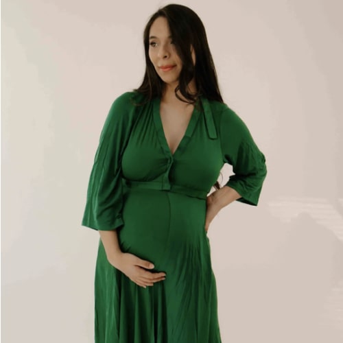 Lila Labor & Postpartum Gown in Emerald