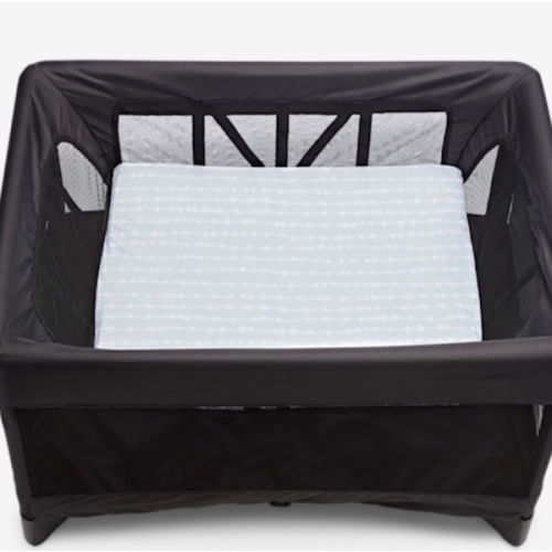 breeze plus waterproof bassinet sheet | 4moms.com