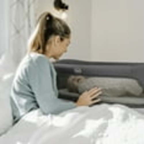 Chicco Close to You SE Portable Bedside Bassinet, Height Adjustable, Mesh Sides - Charcoal (Grey), New
