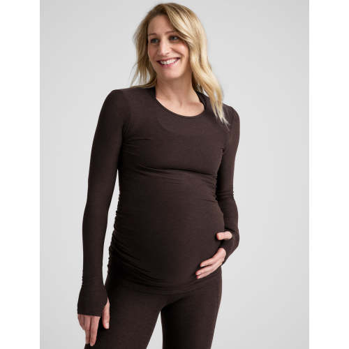 Featherweight Count On Me Maternity Crew Pullover | Beyond Yoga
