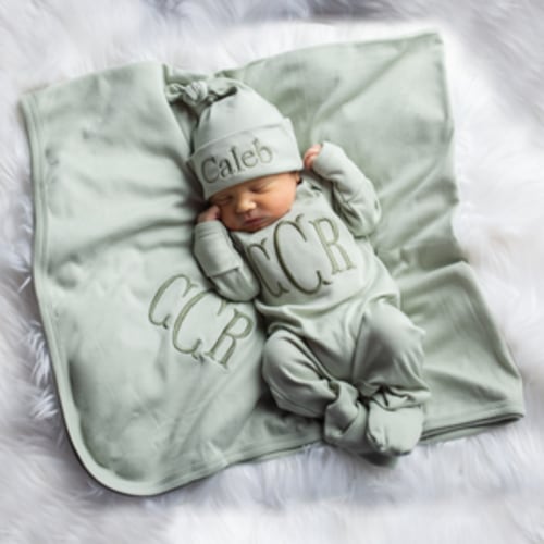 Monogrammed Baby Boy Gift Set with Blanket and Knotted Hat - Light Sag – Junie Grace